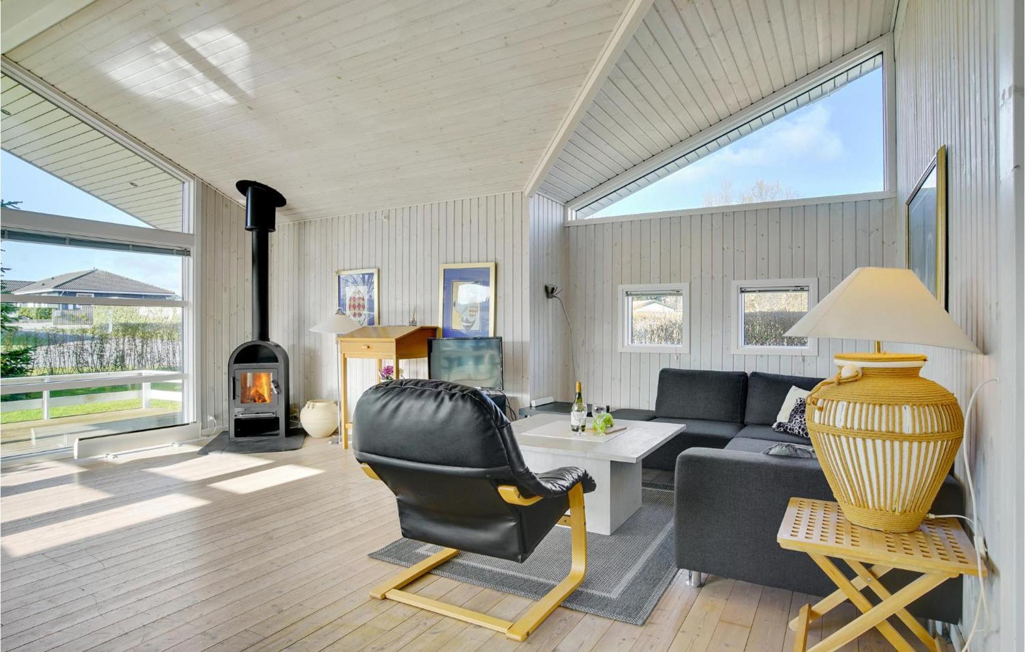 Awesome Home In Stroby With Wifi Exterior photo